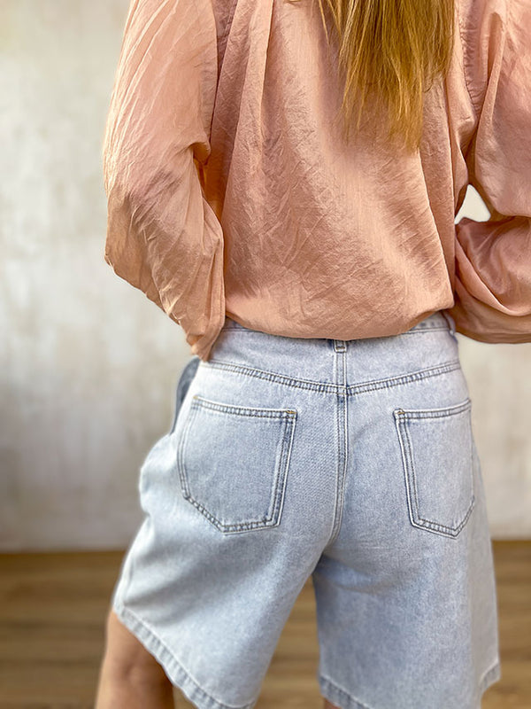 Riley Farmer Short Prémium